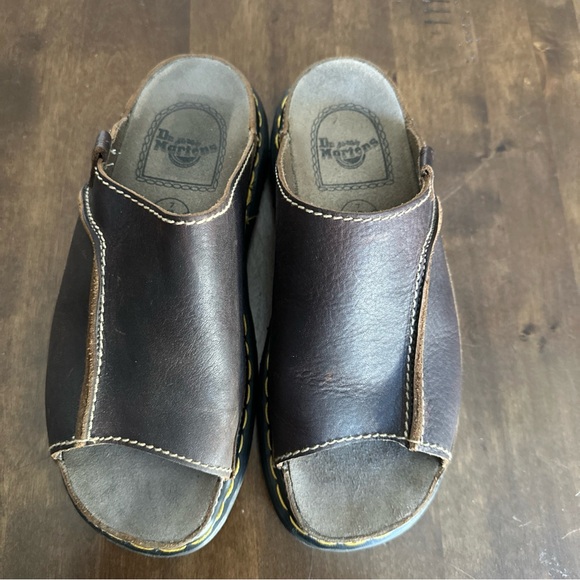 Vintage Dr. Martens England Size 8 (US) Sandal 90s Thicky Chunky Airwair - Picture 2 of 8